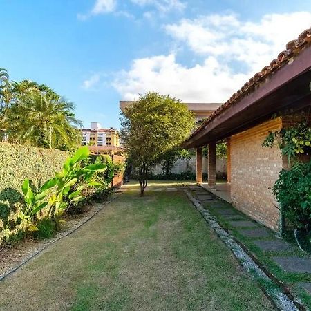 Bh4 - Bh4: Casa Com Piscina Ao Lado Da Praia Grande Ubatuba Eksteriør billede