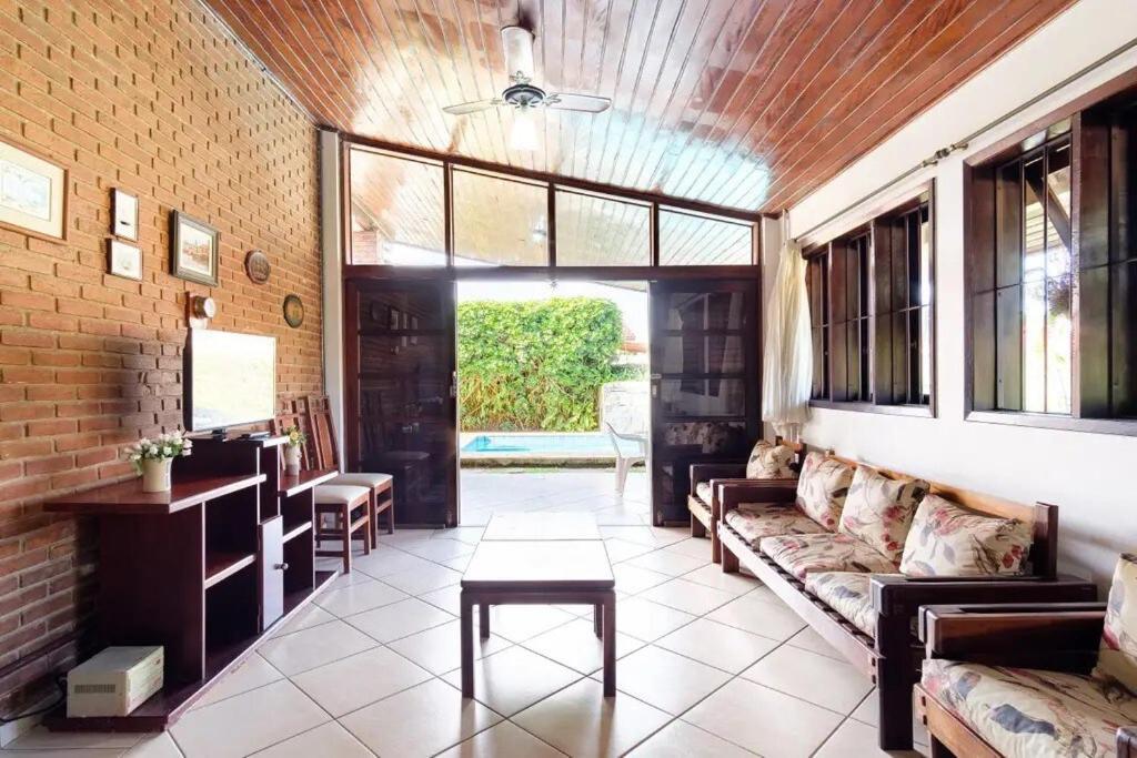 Bh4 - Bh4: Casa Com Piscina Ao Lado Da Praia Grande Ubatuba Eksteriør billede