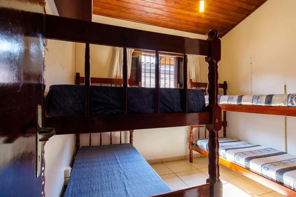 Bh4 - Bh4: Casa Com Piscina Ao Lado Da Praia Grande Ubatuba Eksteriør billede